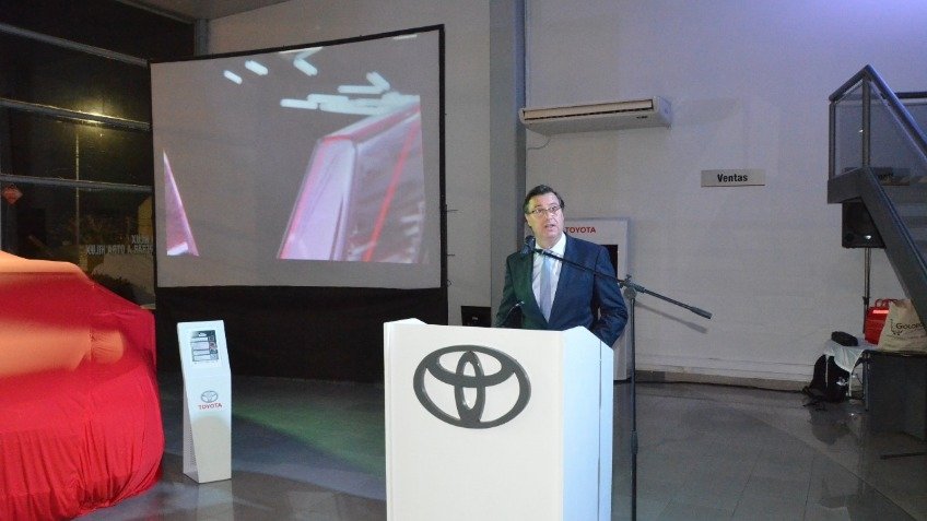 Uzcudun presentó el nuevo Toyota Yaris